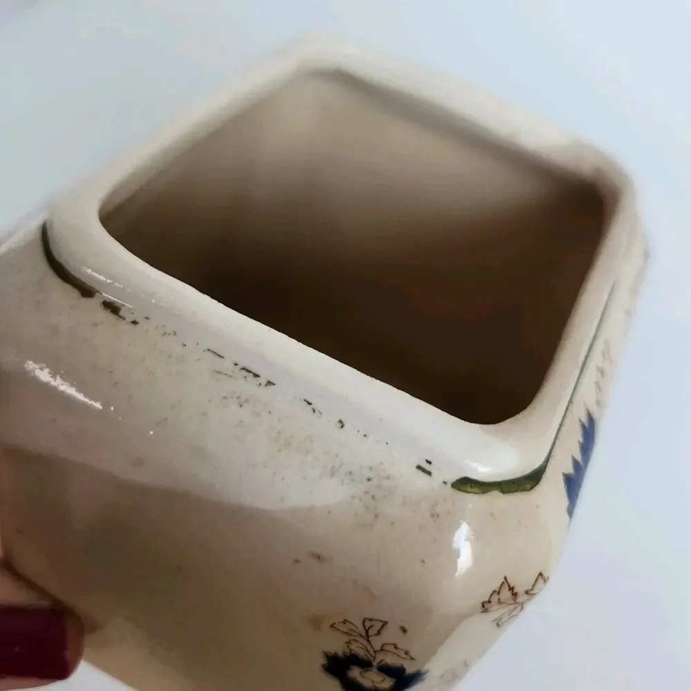 Ca. 1910 Antique Hand Painted Japanese Royal Crown Tea Caddy